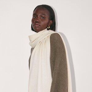Everlane Women's Cashmere Scarf in Bone White, Size OS